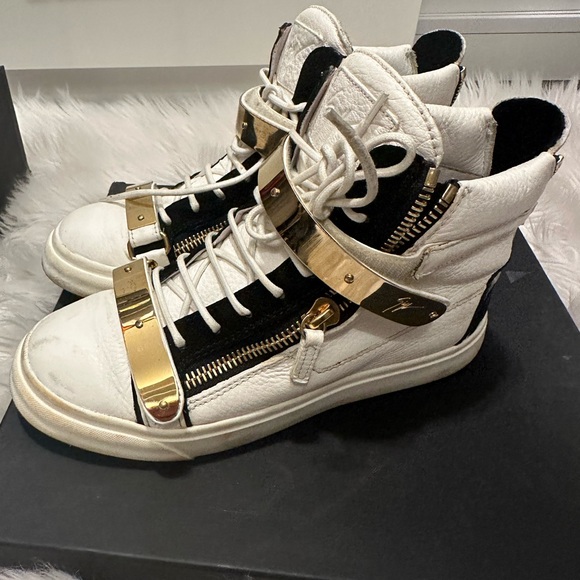 Giuseppe Zanotti Leather sneaker high top gold white and black size 38. Used - Picture 7 of 7